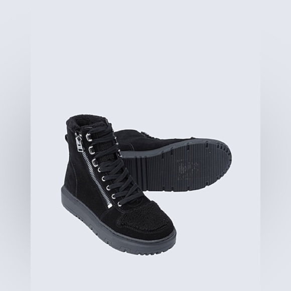 DKNY MIRI- HIGH TOP LACE-UP ZIPPER SNEAKERS - Picture 4 of 14